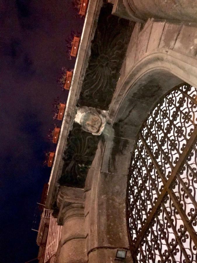 那不勒斯Tresette Toledo住宿加早餐旅馆 外观 照片