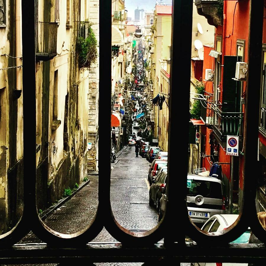 那不勒斯Tresette Toledo住宿加早餐旅馆 外观 照片