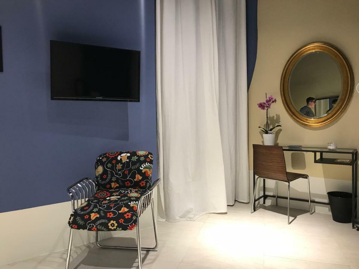 那不勒斯Tresette Toledo住宿加早餐旅馆 外观 照片