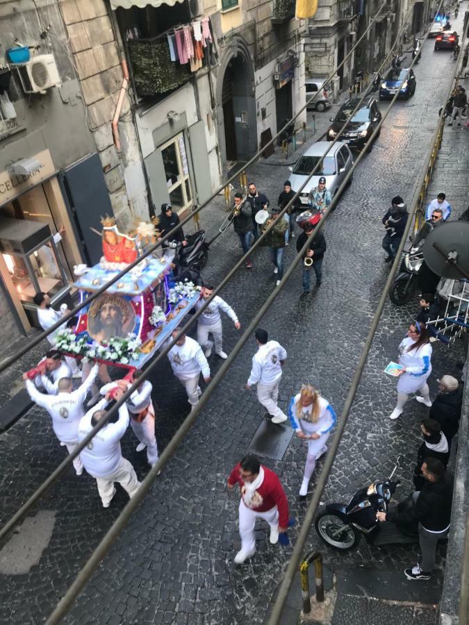 那不勒斯Tresette Toledo住宿加早餐旅馆 外观 照片