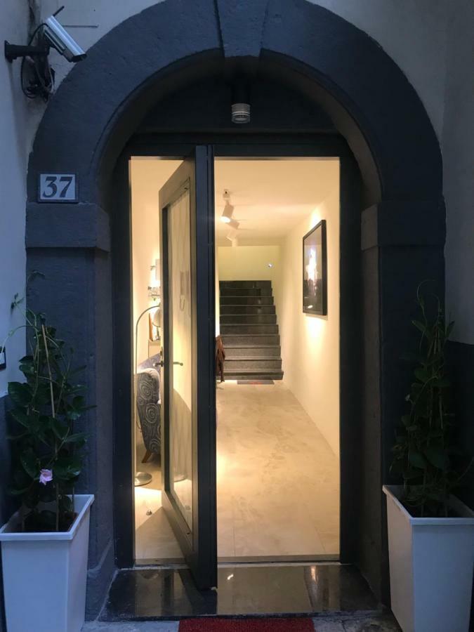 那不勒斯Tresette Toledo住宿加早餐旅馆 外观 照片